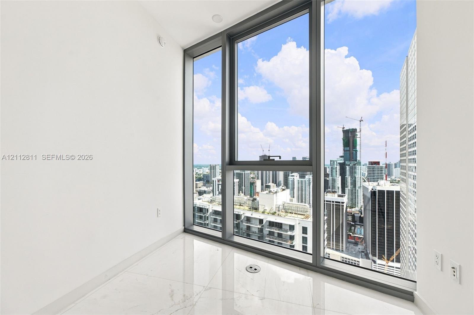 300 Biscayne Boulevard Way 5002e Property Photo 28