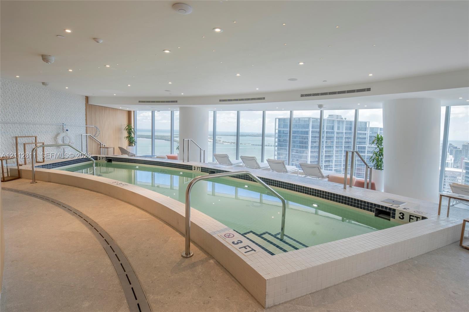300 Biscayne Boulevard Way 5002e Property Photo 57