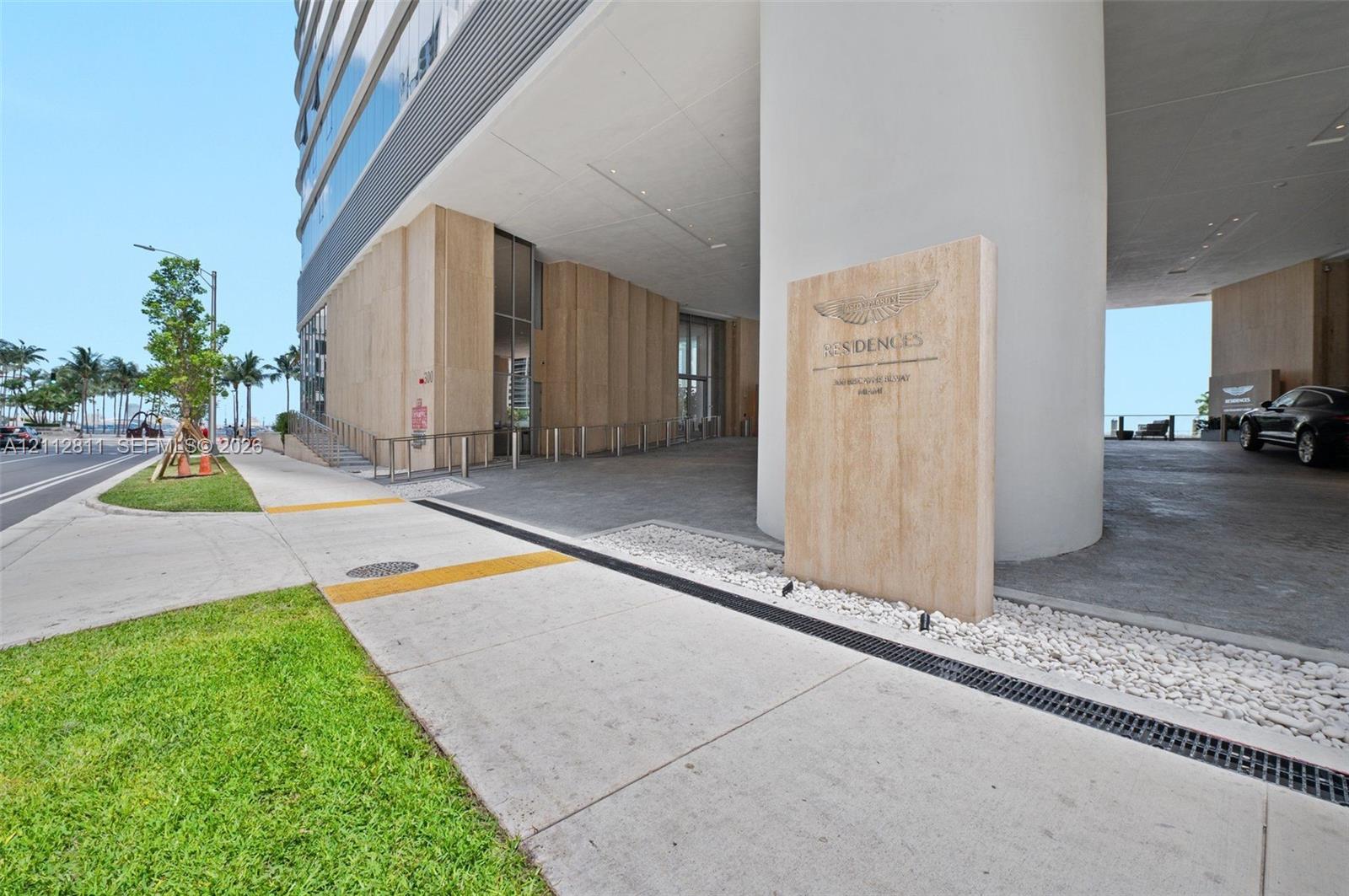 300 Biscayne Boulevard Way 5002e Property Photo 62