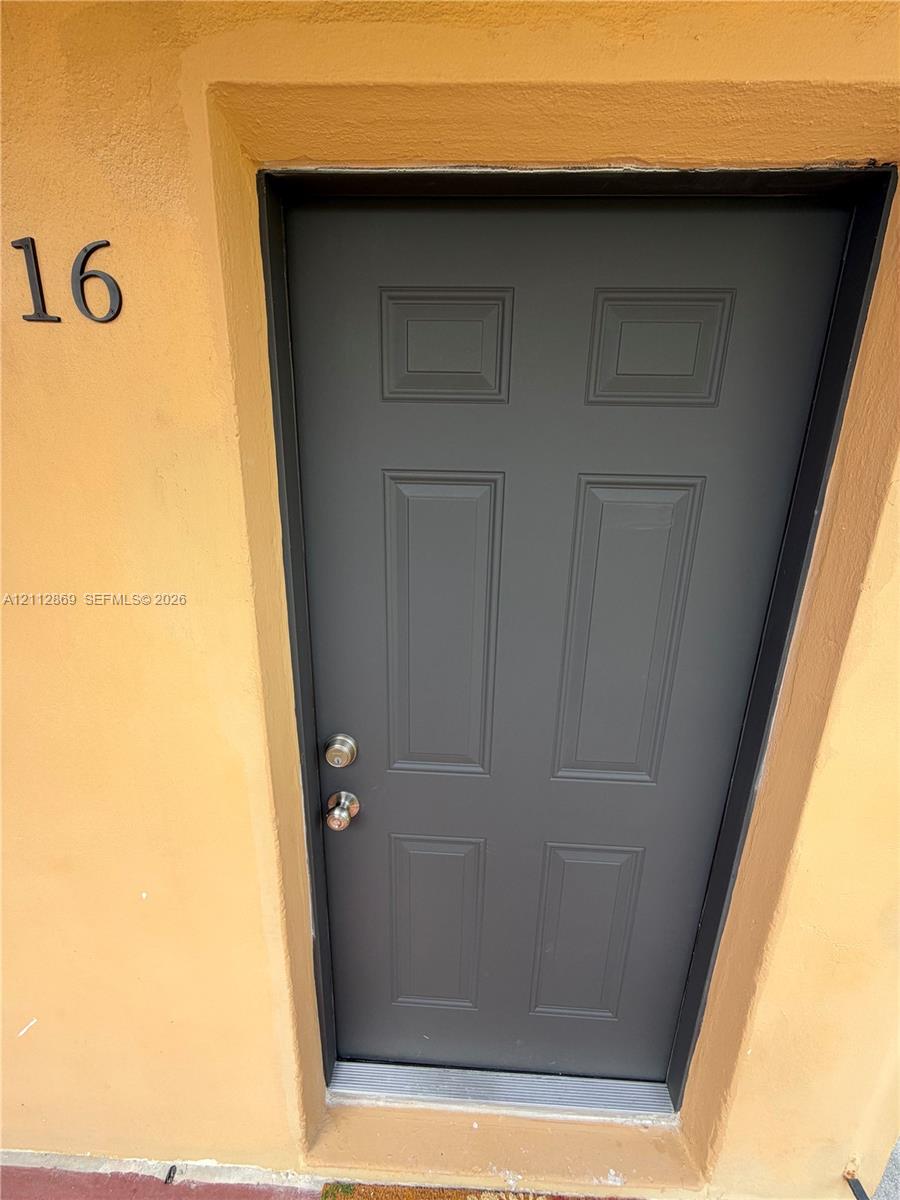 649 Sw 7th Street 16 Property Photo 2