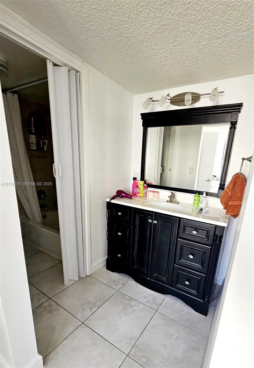 16909 N Bay Road 702 Property Photo 19
