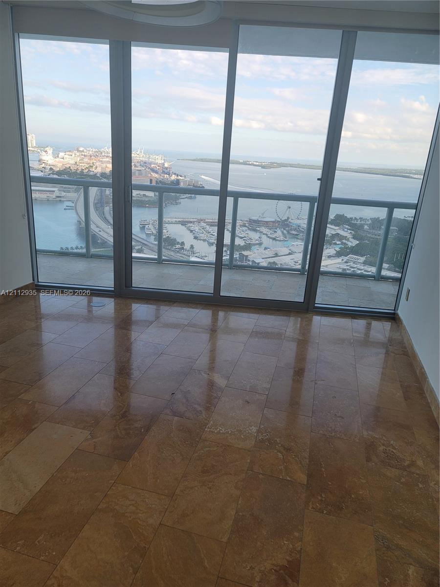 888 Biscayne Boulevard 3908 Property Photo 6