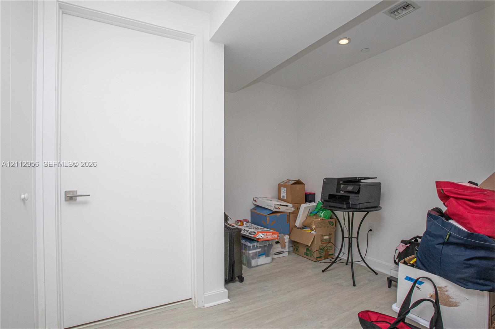 45 Sw 9th Street 1810 Property Photo 16