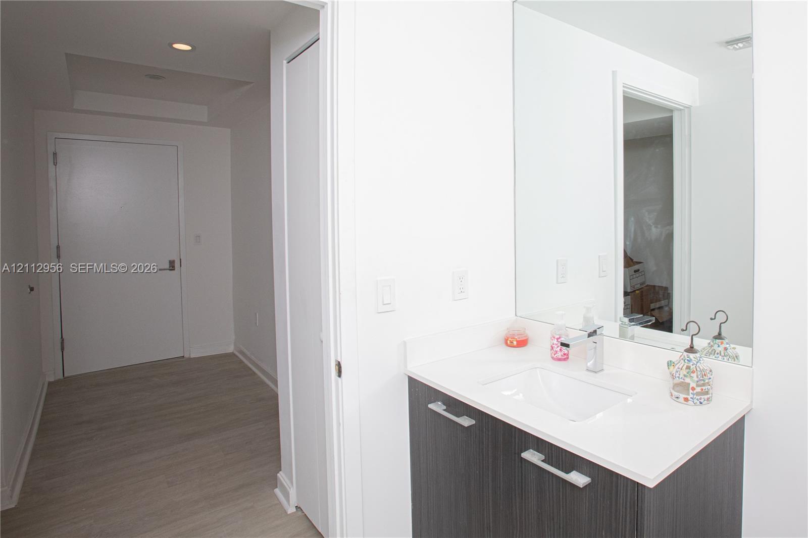 45 Sw 9th Street 1810 Property Photo 18