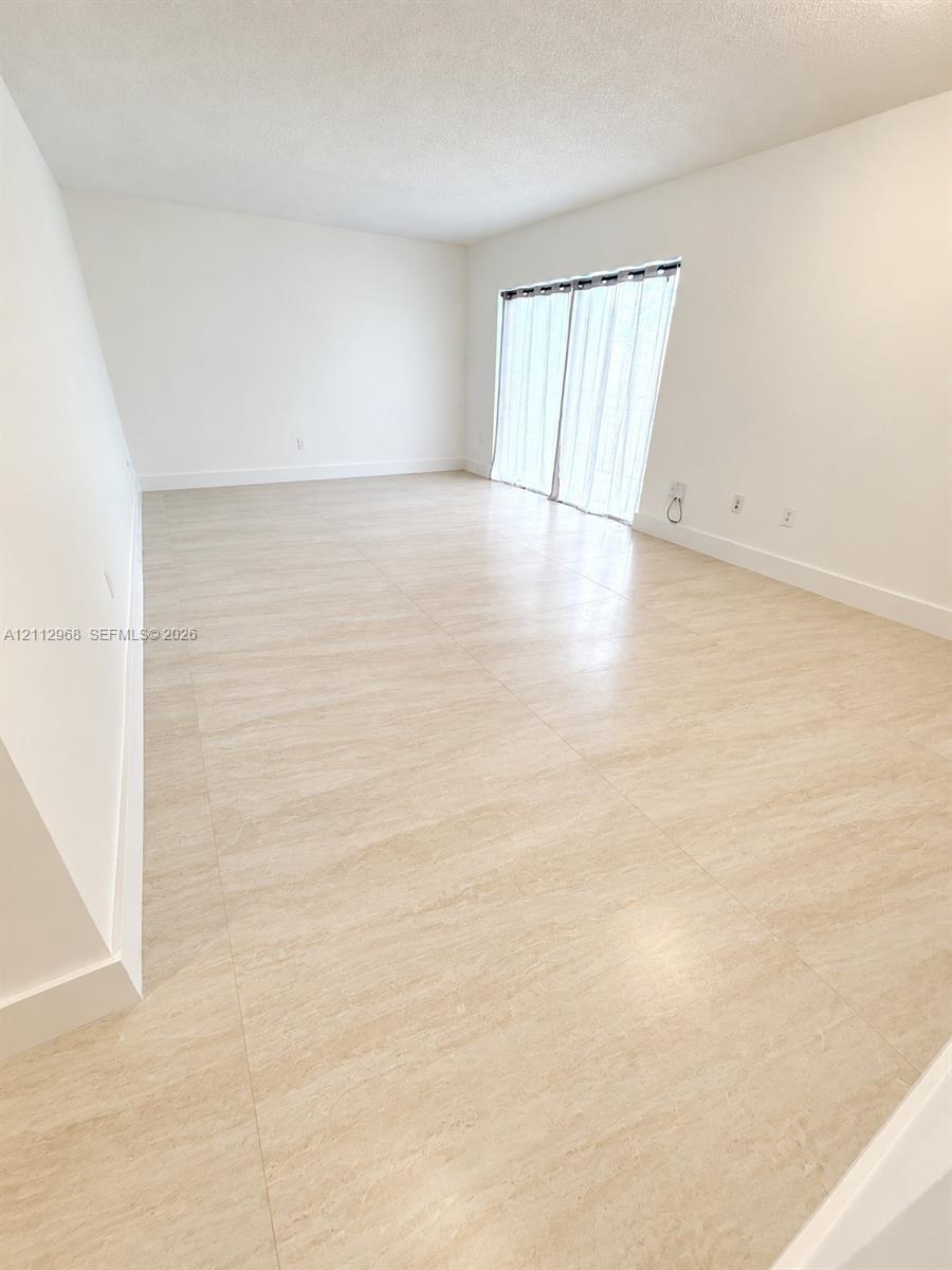 7745 Sw 86th Street D-319 Property Photo 2