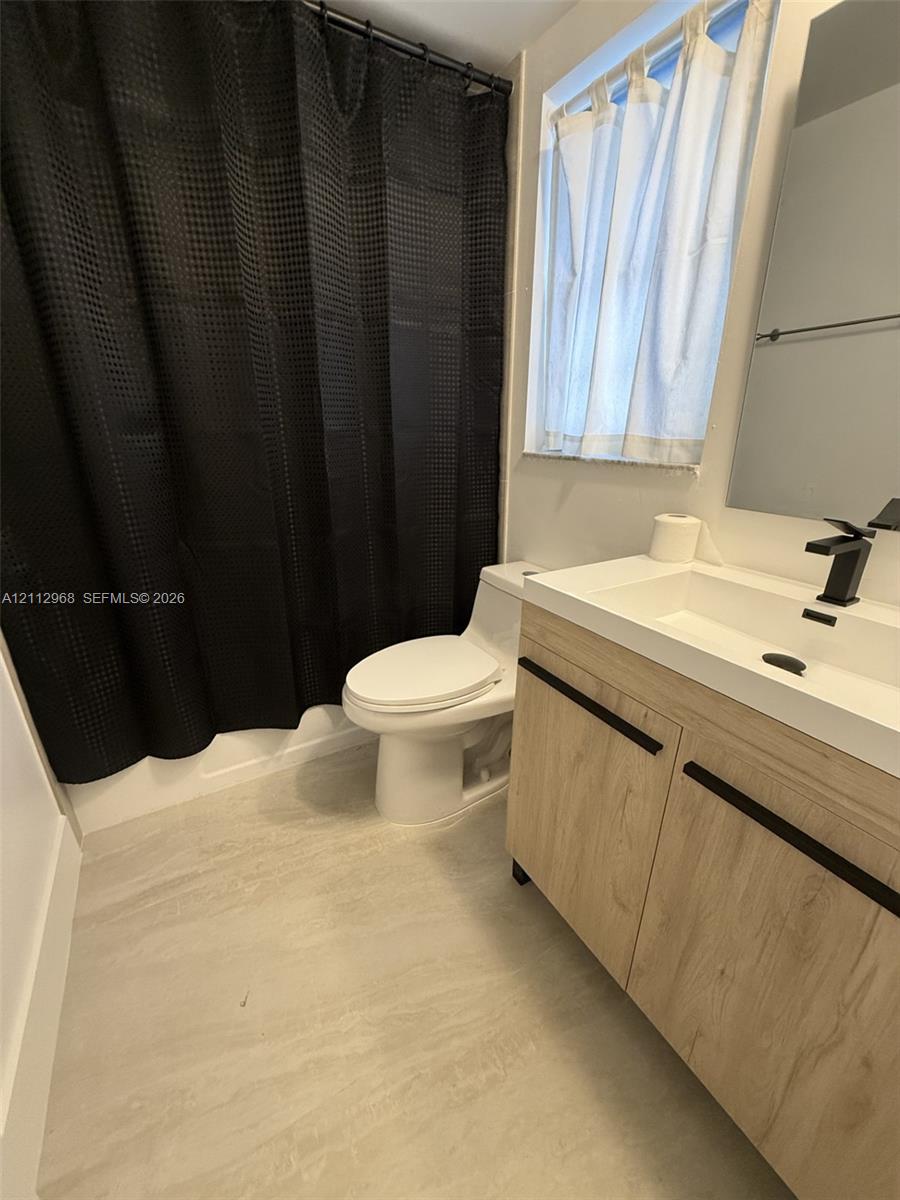 7745 Sw 86th Street D-319 Property Photo 3