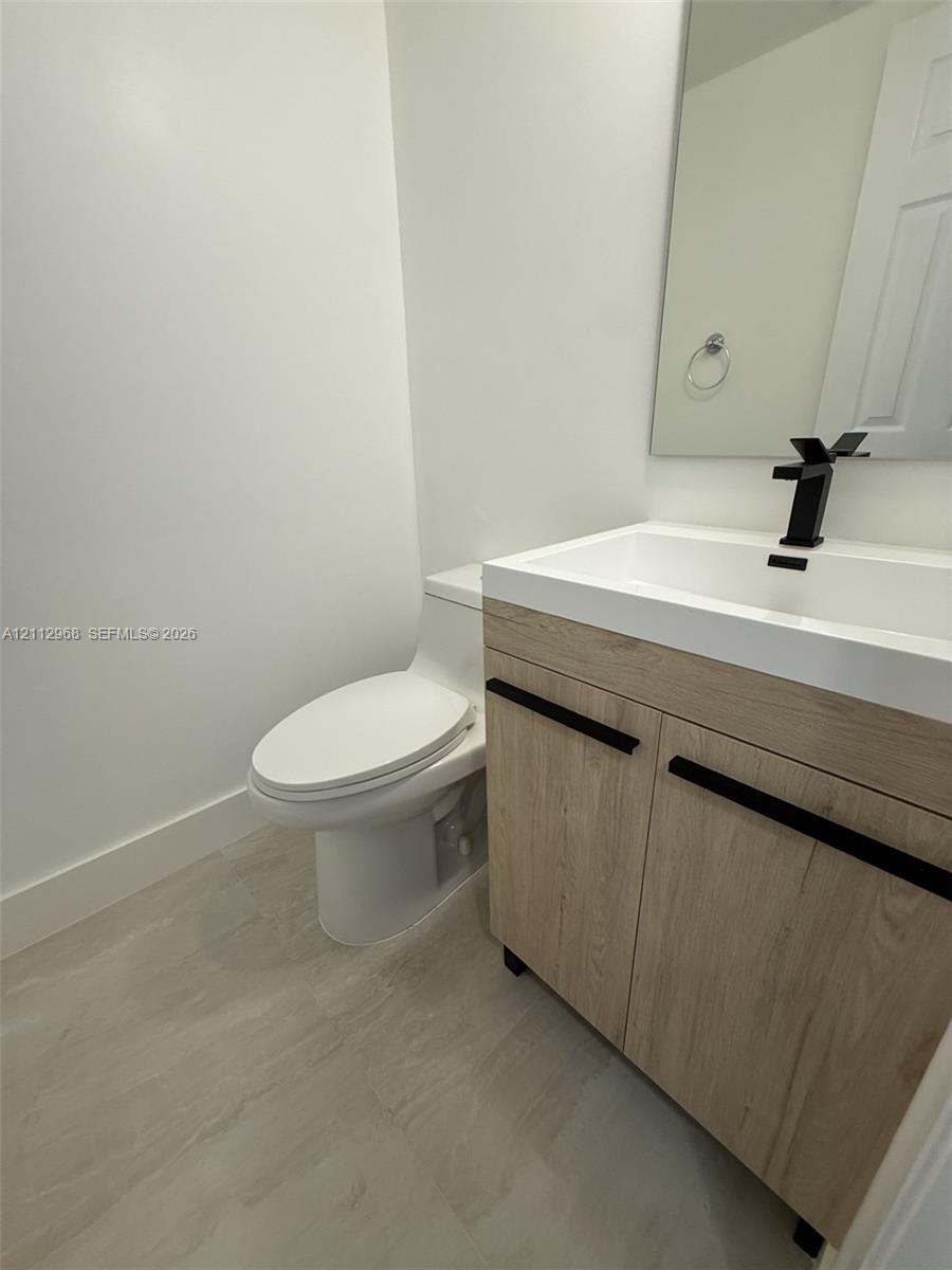7745 Sw 86th Street D-319 Property Photo 5