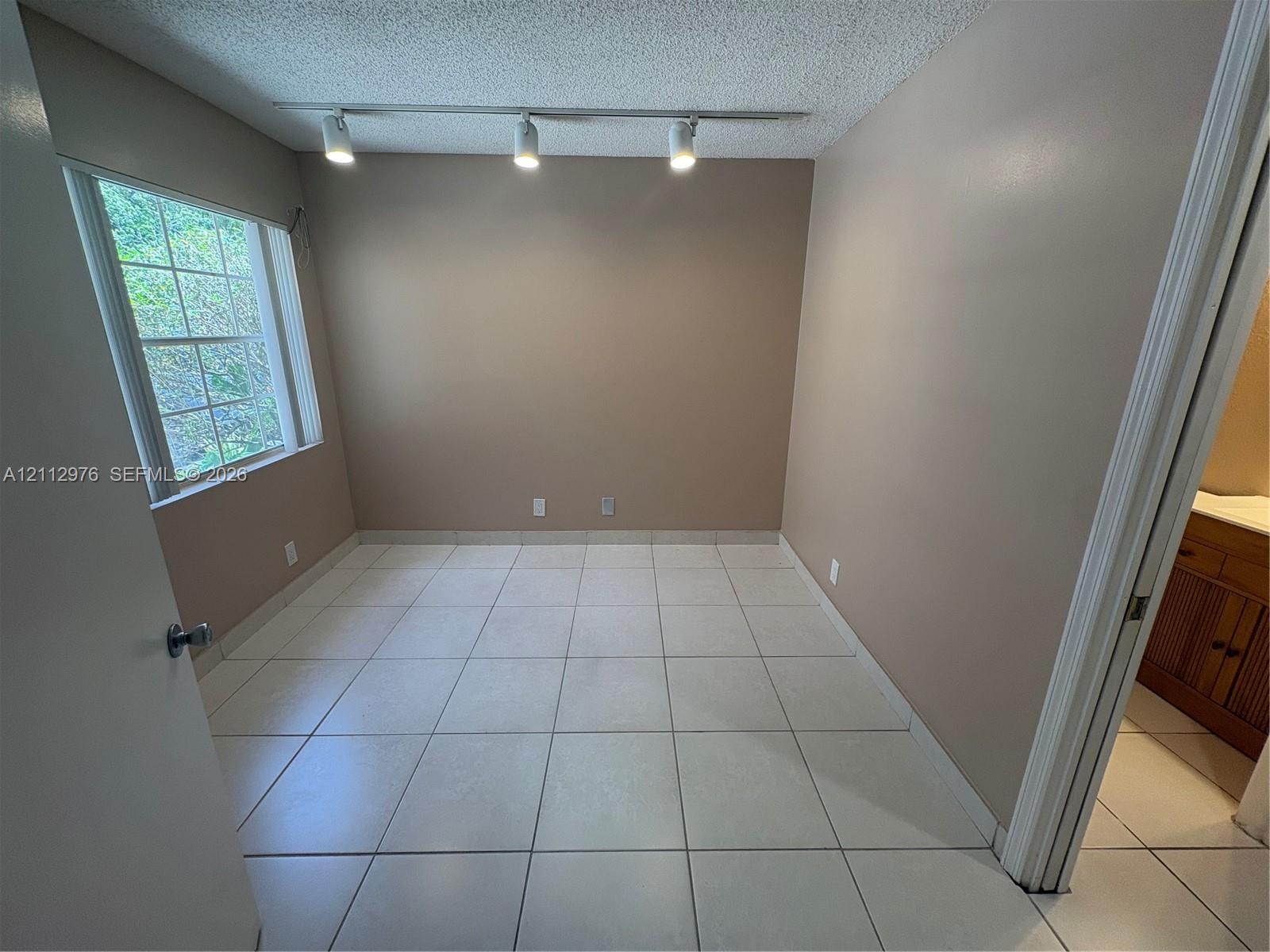 1479 Springside Drive 1479 Property Photo 8