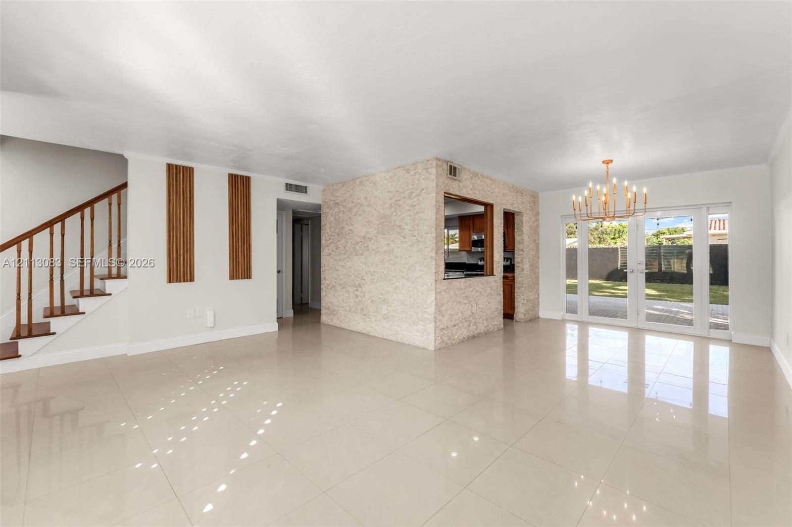 9975 Sw 85th Street Property Photo 4
