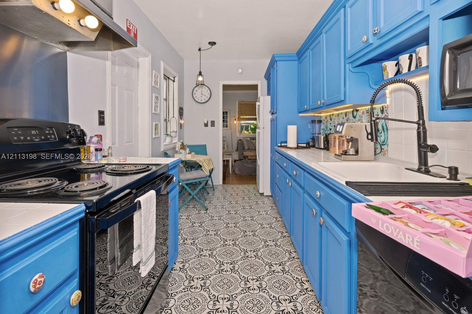 1701 Fletcher Street Property Photo 3
