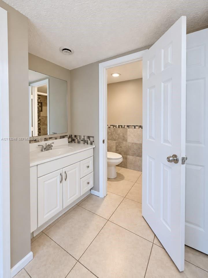 4848 Nw 24th Court 436 Property Photo 8