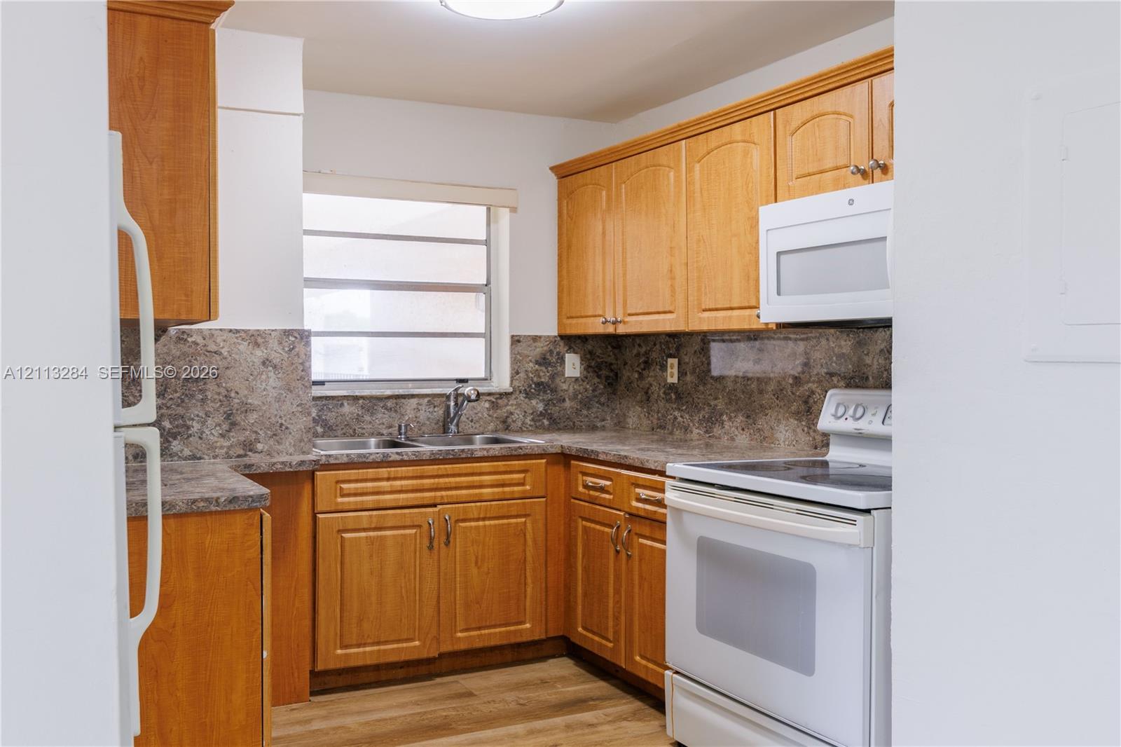 8870 Fontainebleau Boulevard 410 Property Photo 21