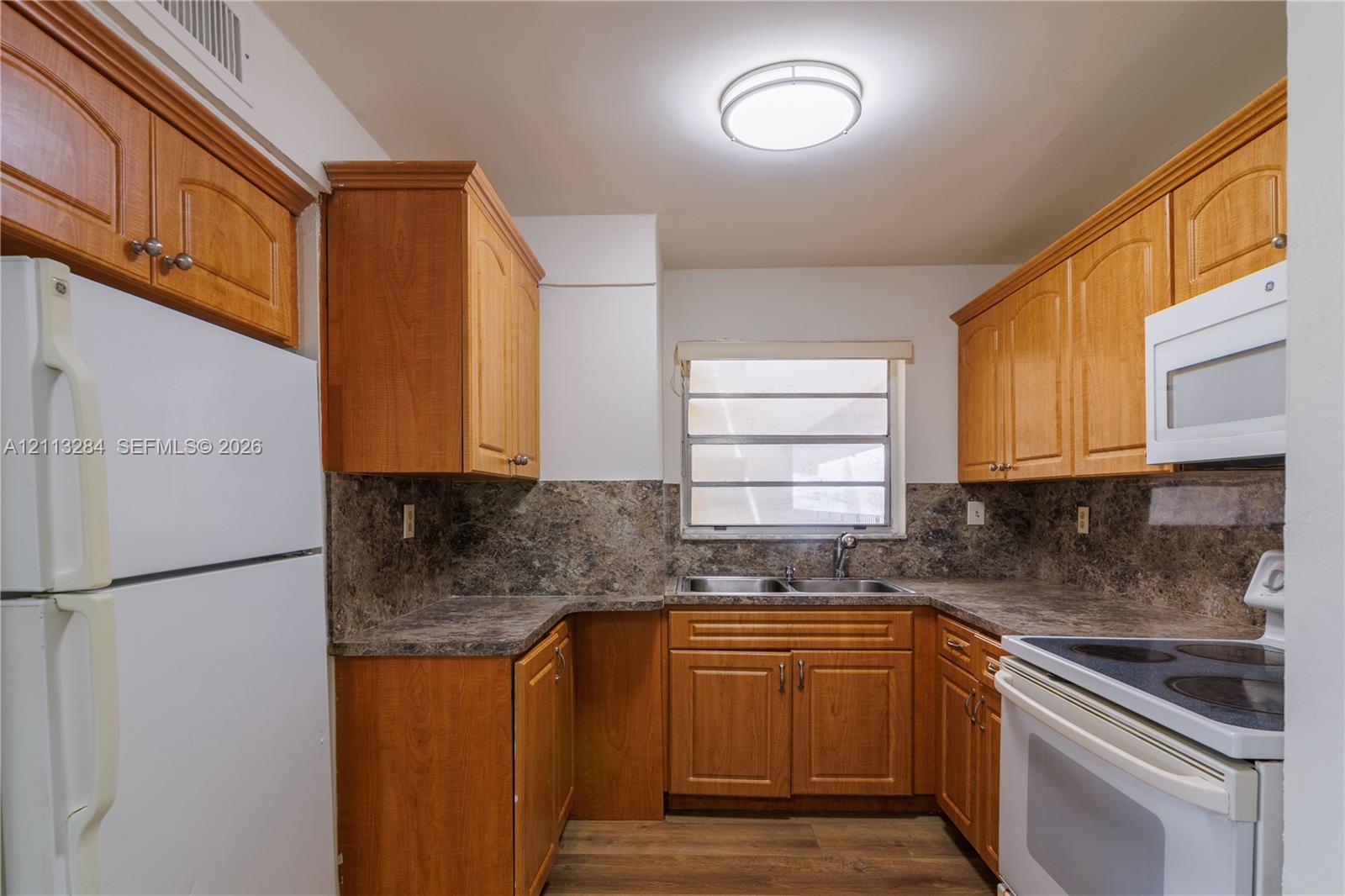 8870 Fontainebleau Boulevard 410 Property Photo 25