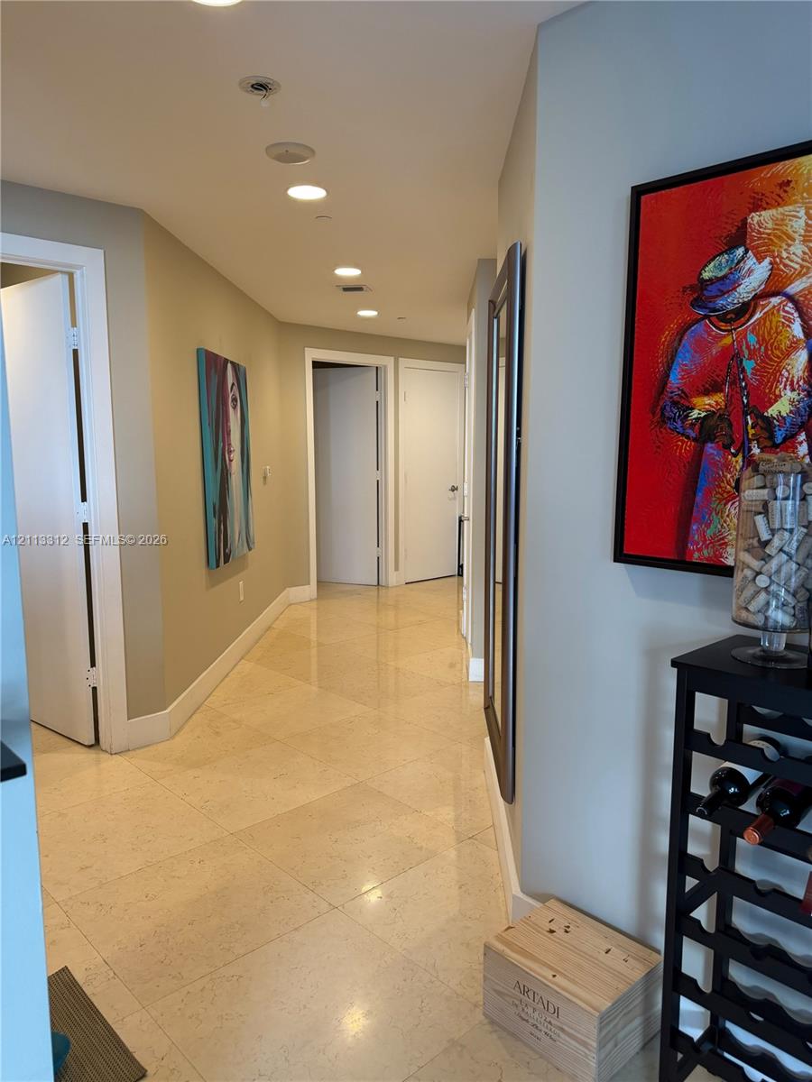 1050 Brickell Avenue 2414 Property Photo 1