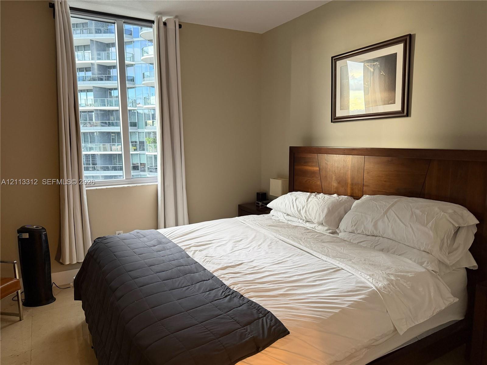 1050 Brickell Avenue 2414 Property Photo 17