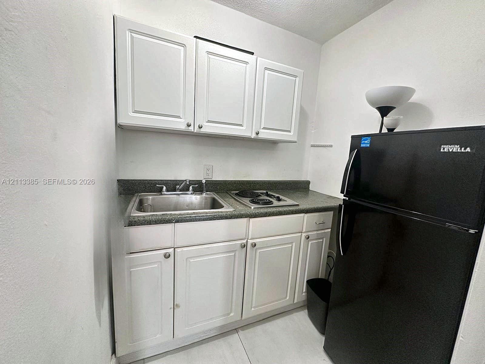 1055 Sw 12th Street 2a Property Photo 5