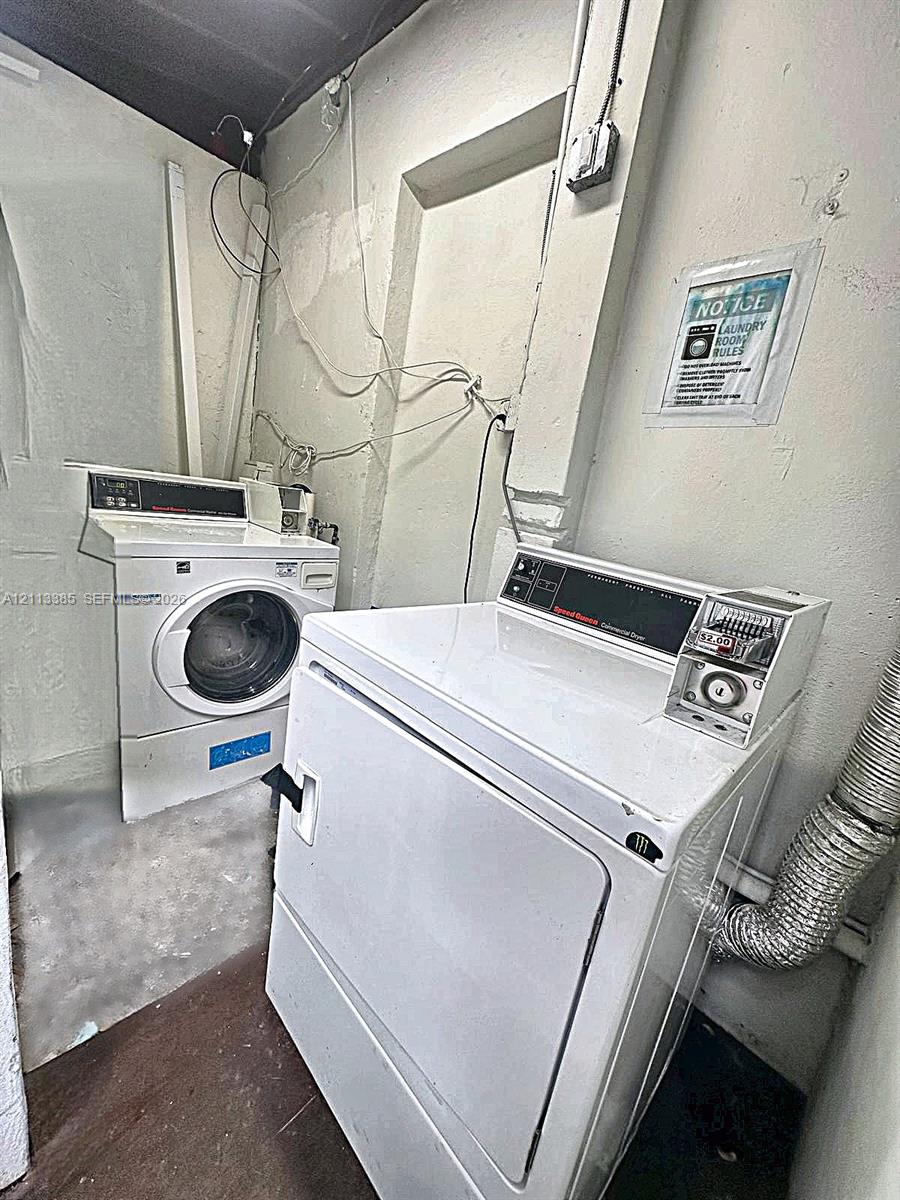 1055 Sw 12th Street 2a Property Photo 11