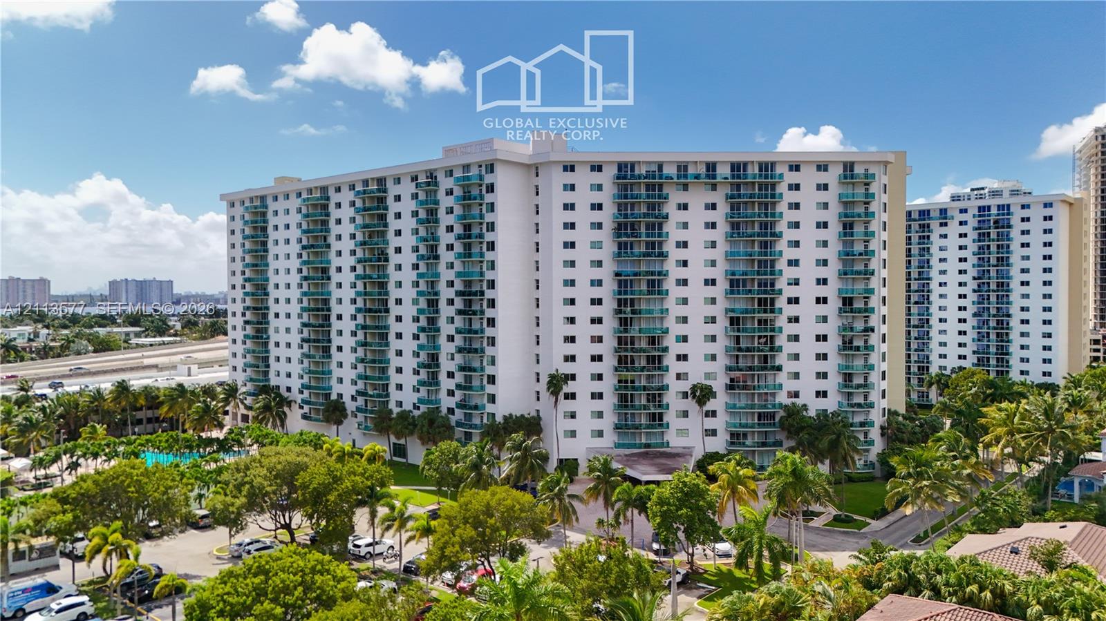 19370 Collins Avenue 1622 Property Photo 1