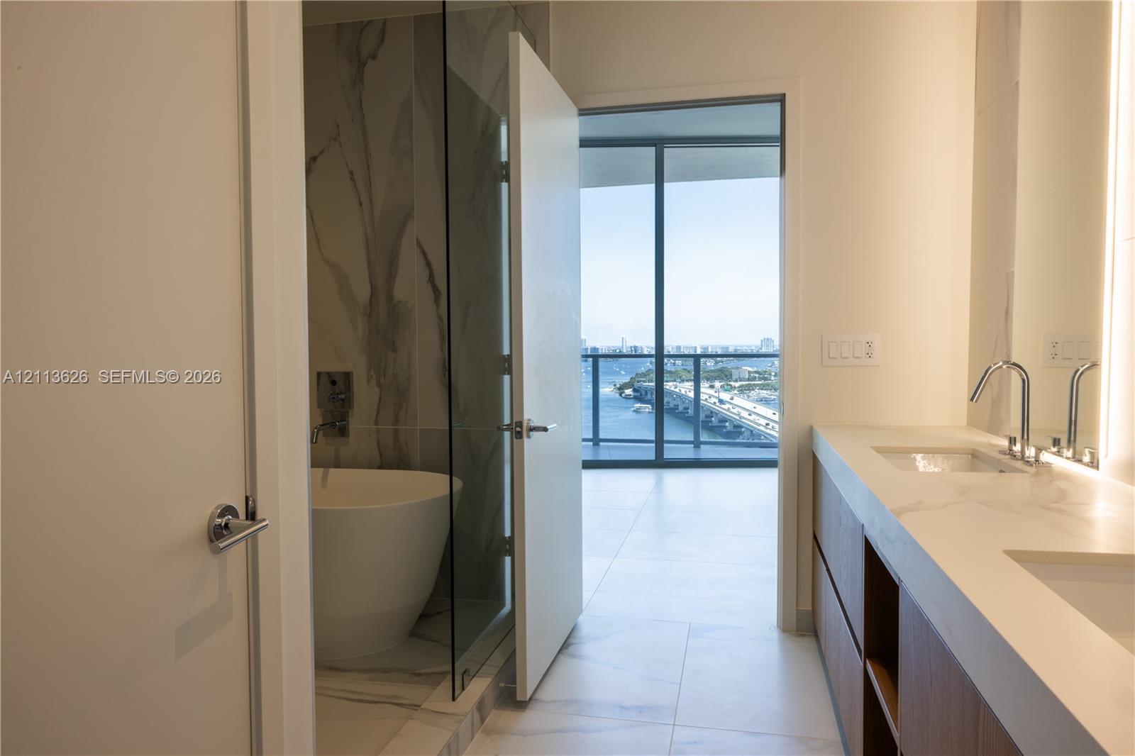 1400 Biscayne Boulevard 2204 Property Photo 14