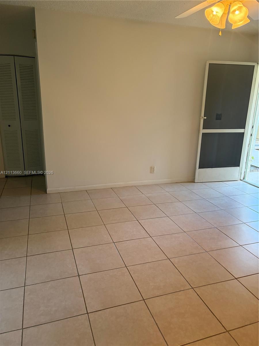 6314 Chasewood Drive C Property Photo 5
