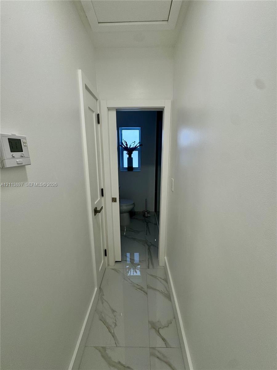 520 E 58th Street Property Photo 16