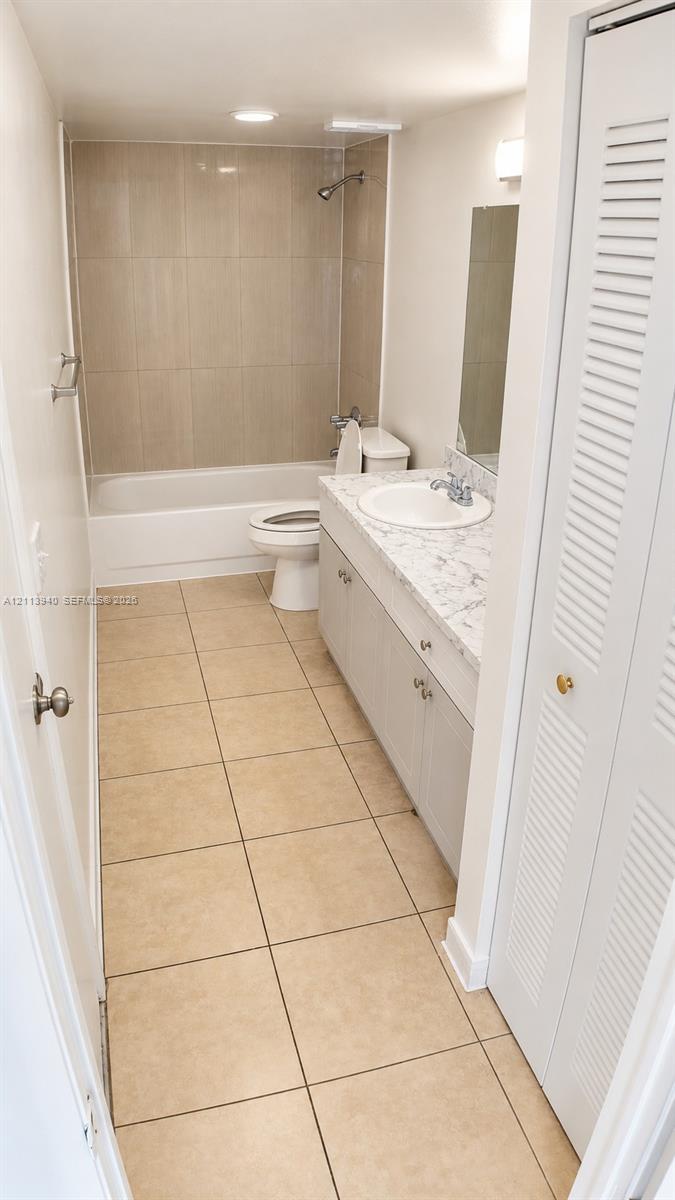 11150 Sw 196th Street 211 Property Photo 24