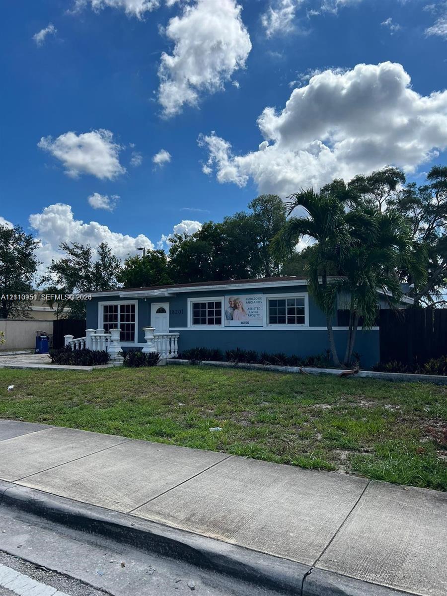 18201 NW 57th Avenue Property Photo 1