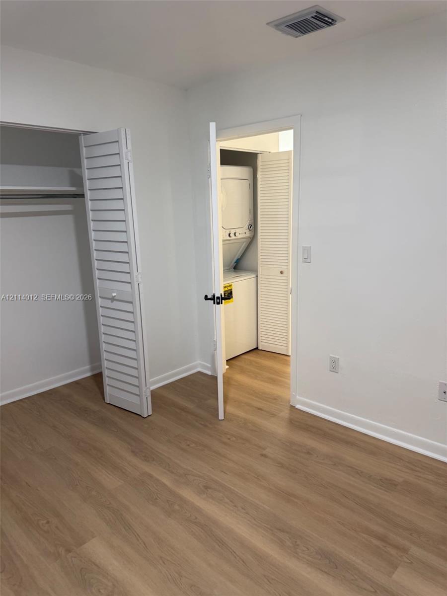 1901 S River Drive 56-f Property Photo 5