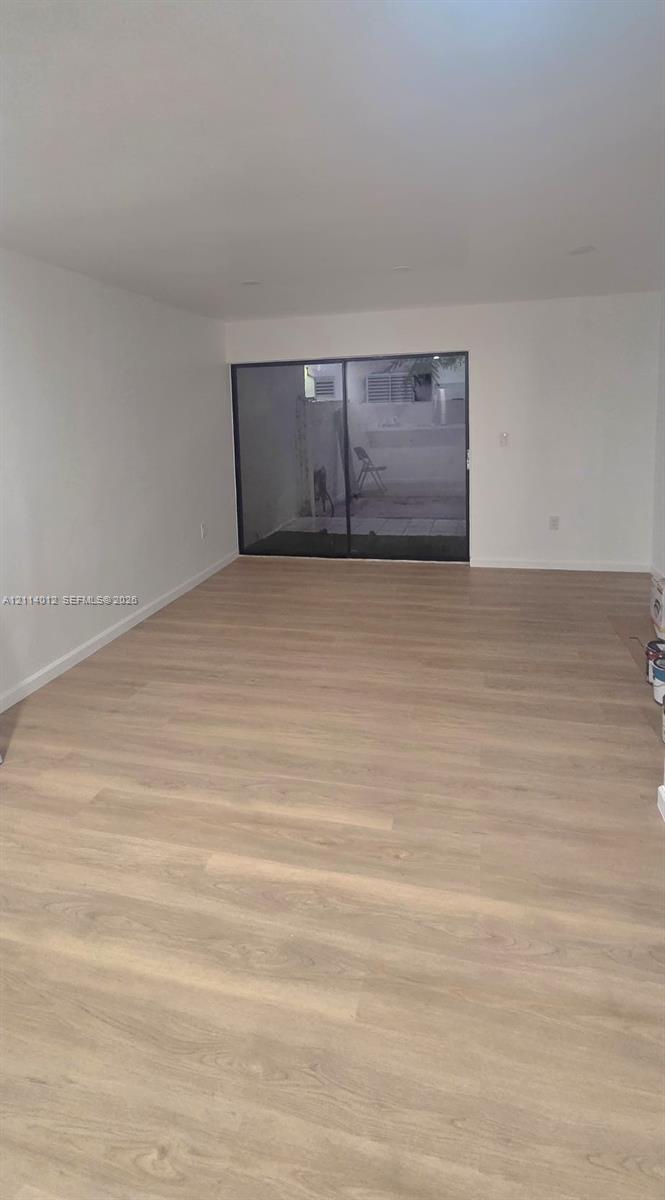 1901 S River Drive 56-f Property Photo 25