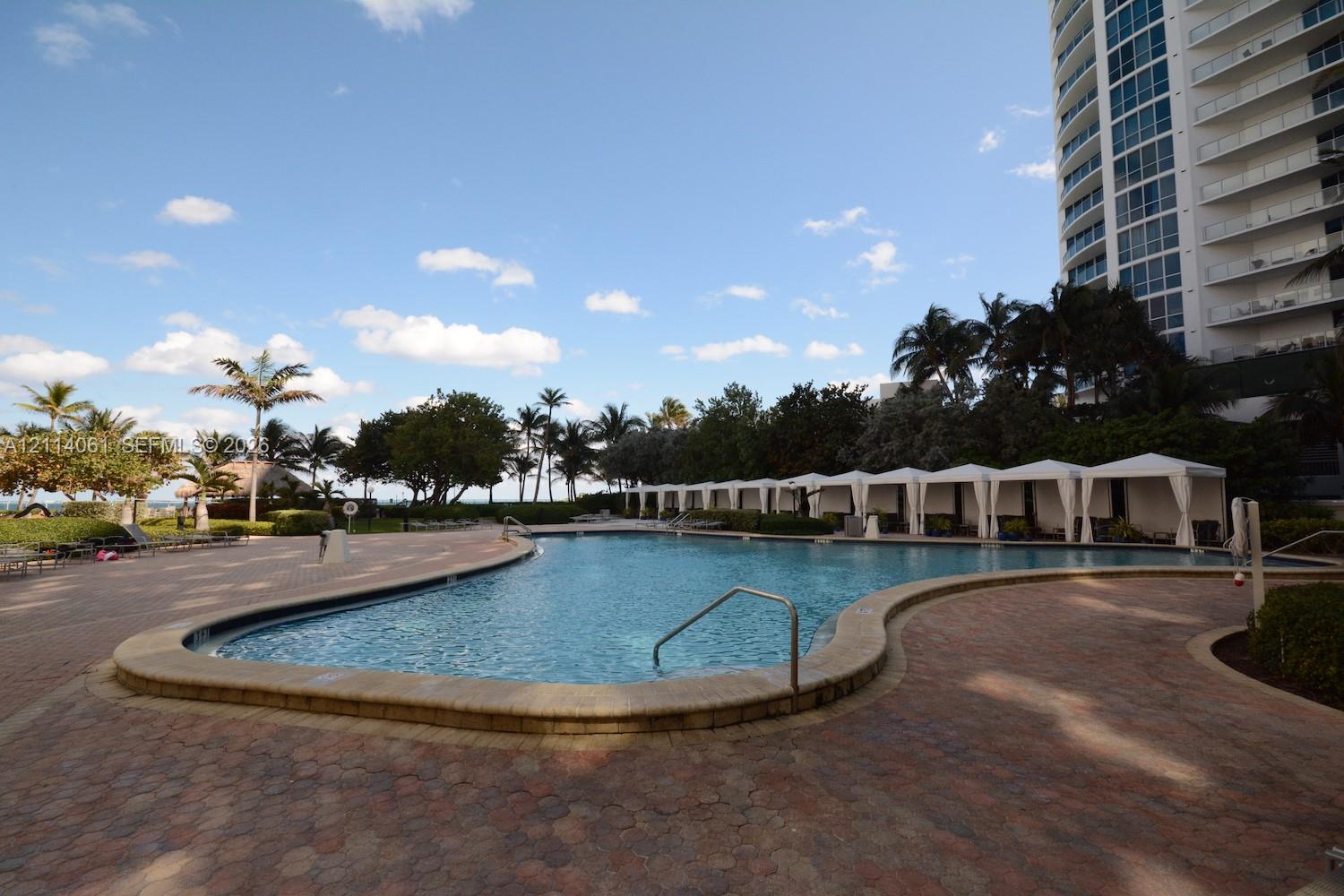 3001 S Ocean Drive 727 Property Photo 1