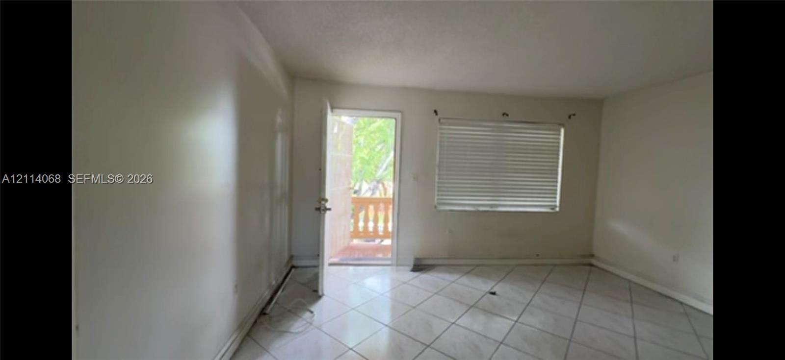 20275 Ne 2nd Avenue 19 Property Photo 2