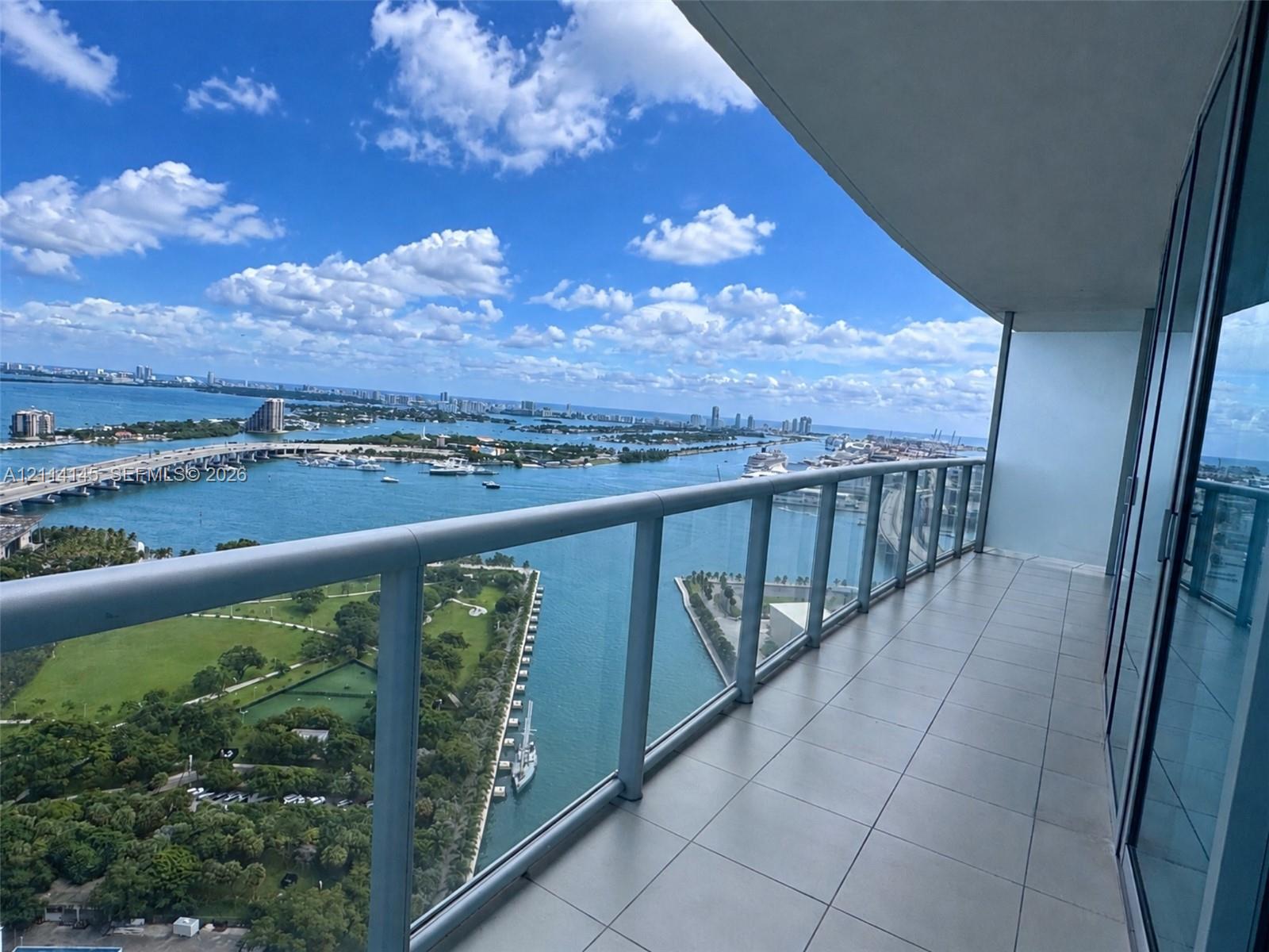 888 Biscayne Boulevard 4012 Property Photo 1