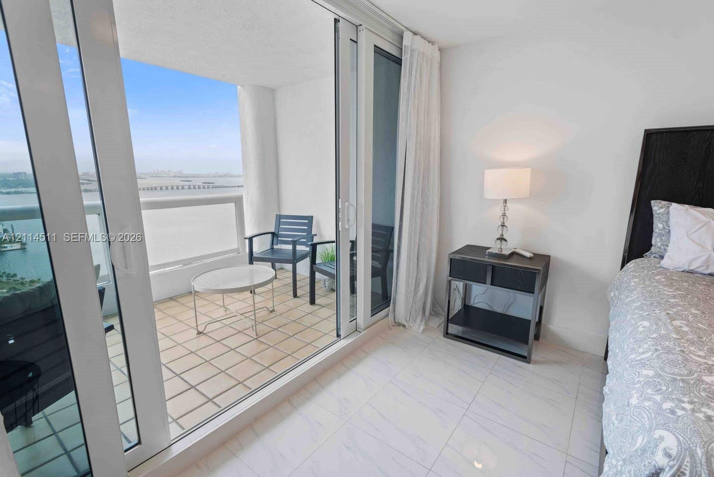 1717 N Bayshore Drive C-4037 Property Photo 12