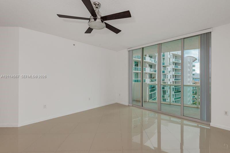 7900 Harbor Island Drive 1215 Property Photo 6