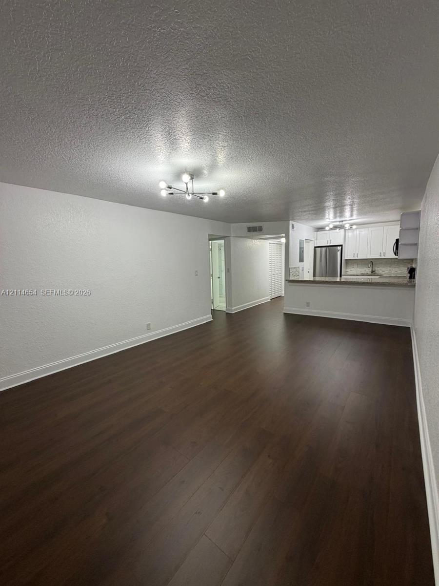 9355 Sw 8th Street 124 Property Photo 5