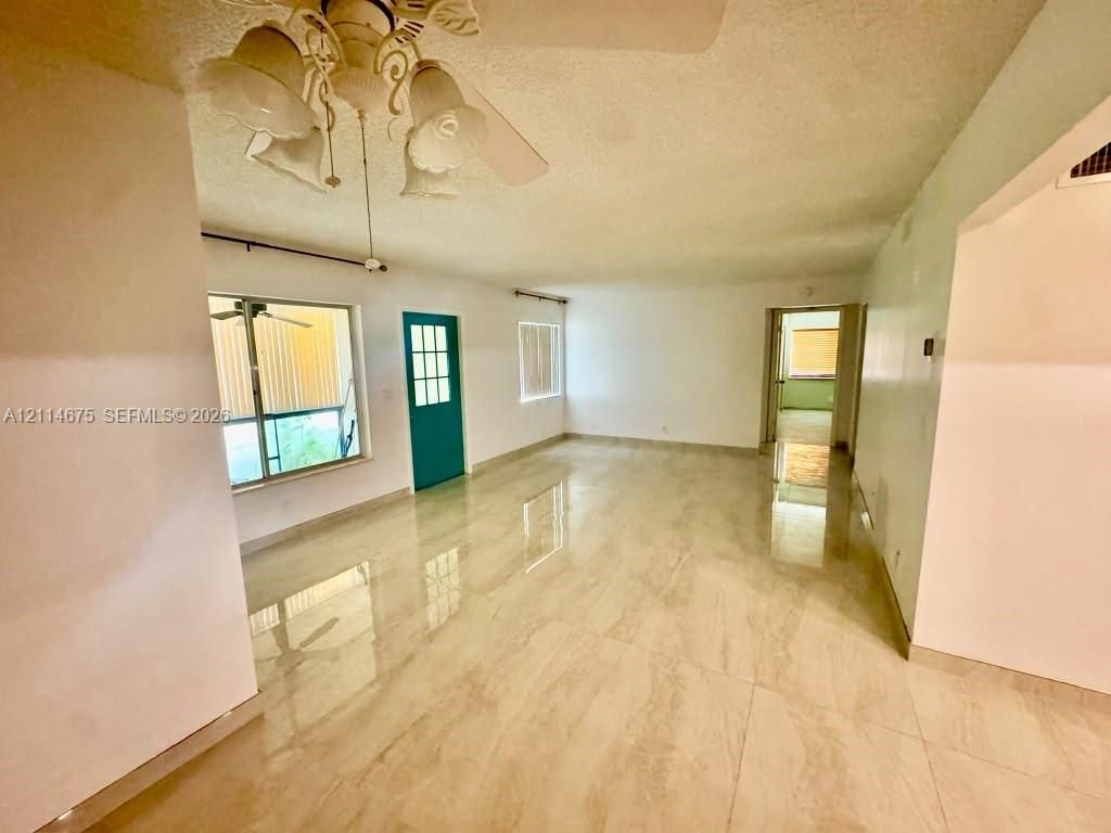 A12114675 Property Photo 5