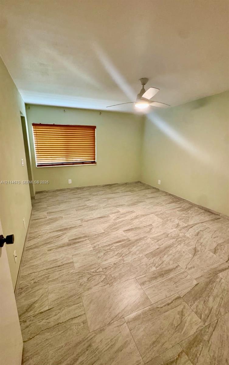 A12114675 Property Photo 9