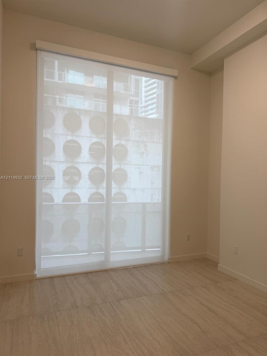 77 Se 5th Street 607 Property Photo 6