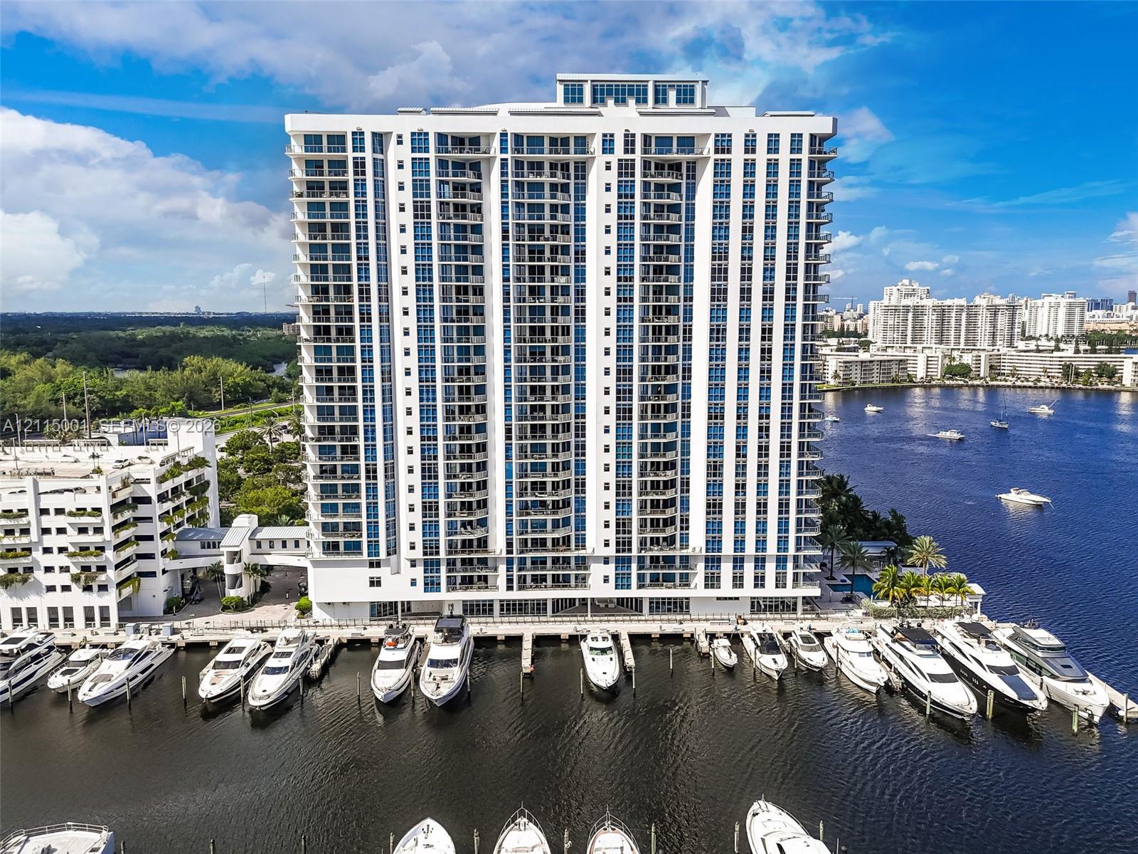 17301 Biscayne Boulevard 2101 Property Photo 15