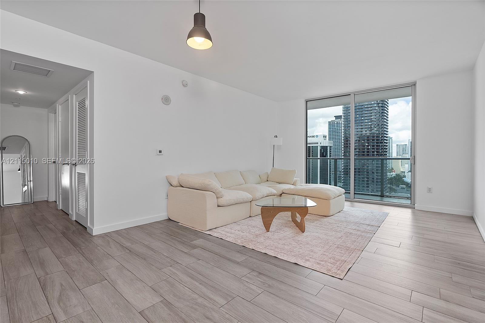 1100 S Miami Avenue 2407 Property Photo 1