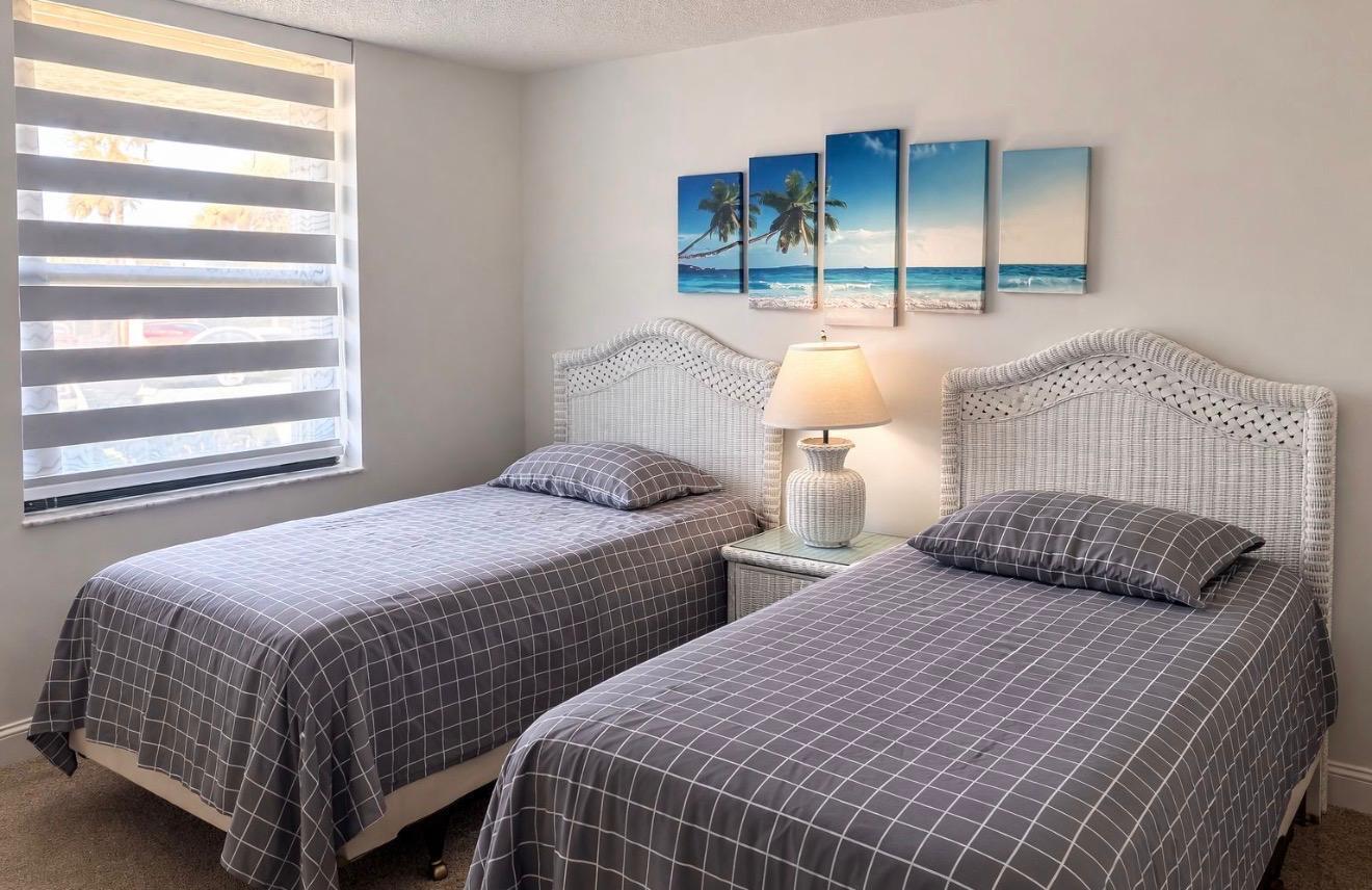 9900 S Ocean Drive 1 Property Photo 14