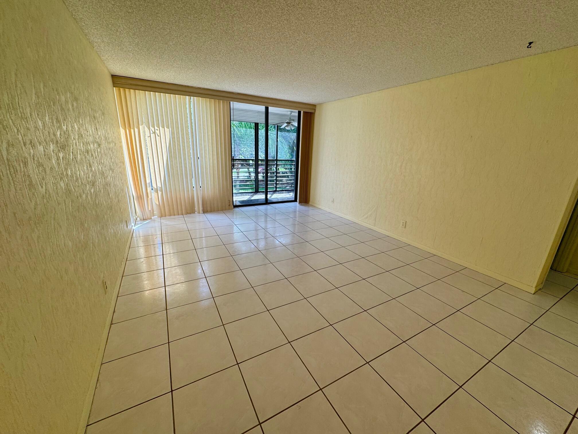 8050 W Mcnab Road 320 Property Photo 5