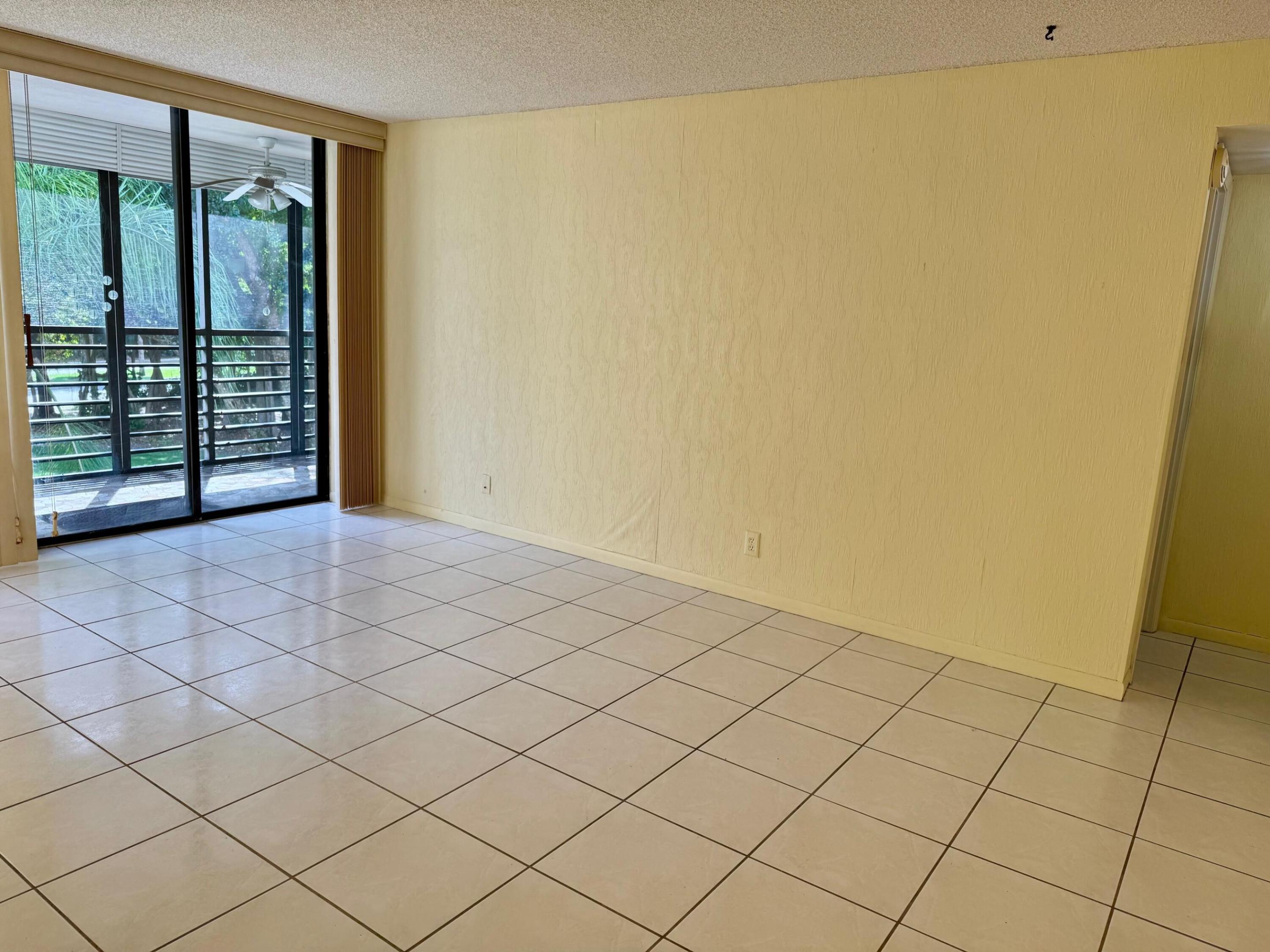 8050 W Mcnab Road 320 Property Photo 9