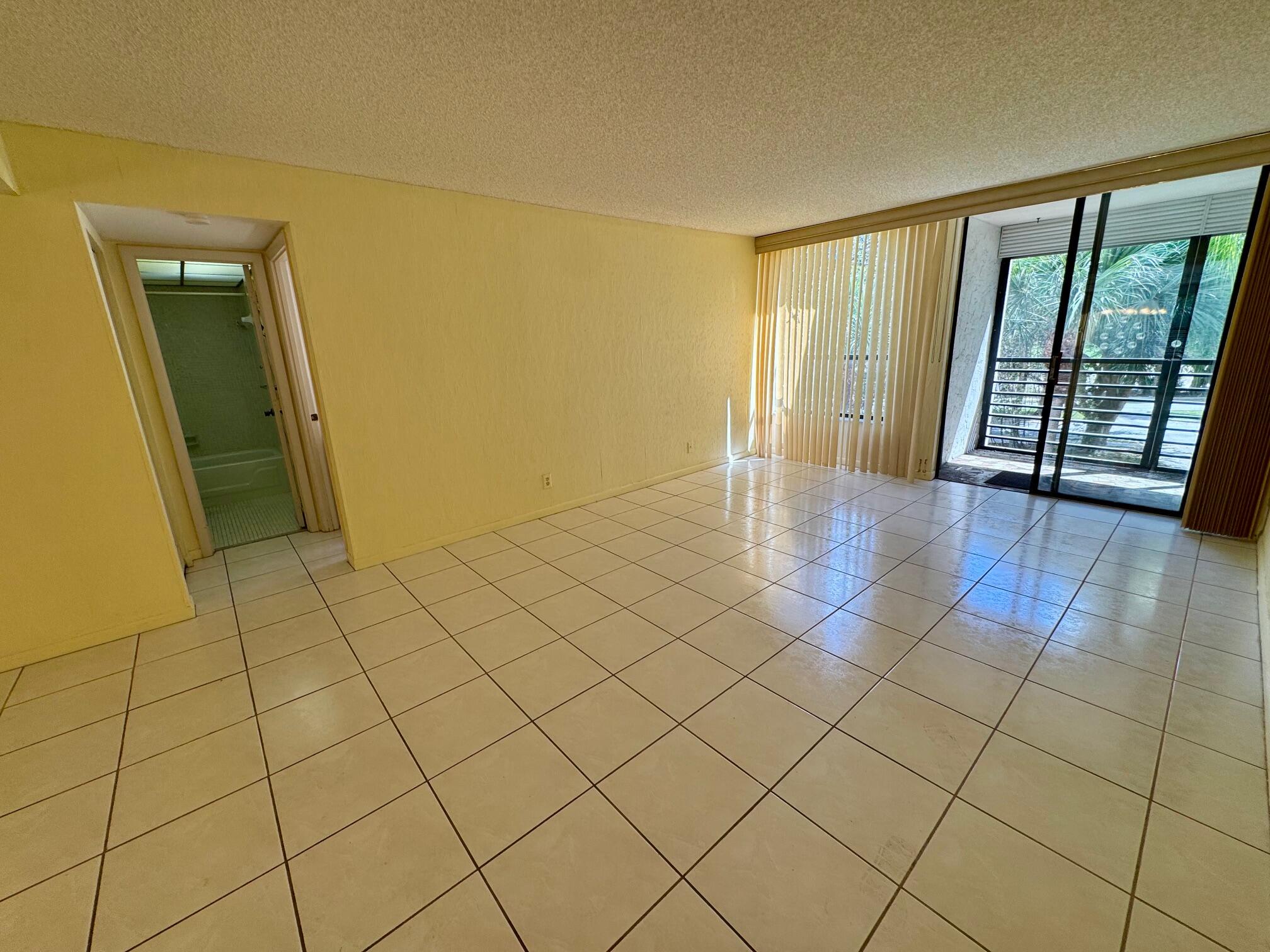 8050 W Mcnab Road 320 Property Photo 10