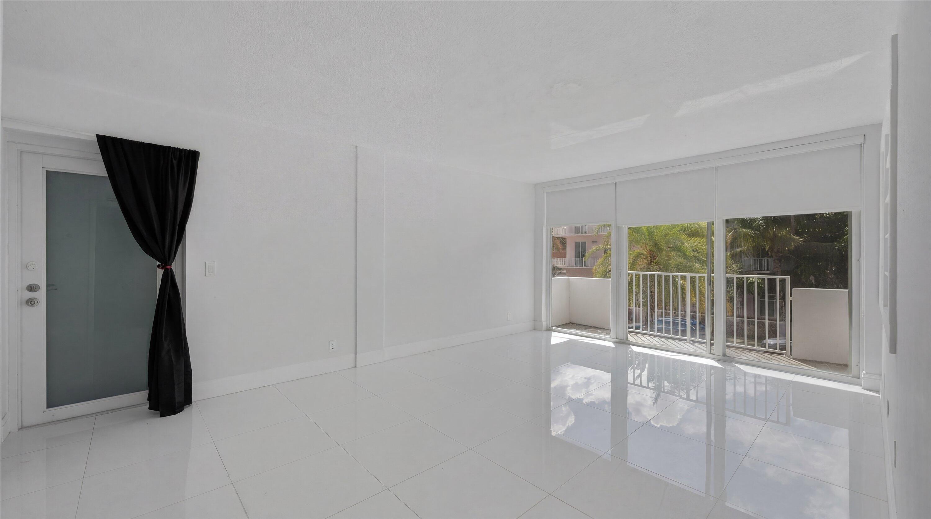 401 Peruvian Avenue 2010 Property Photo 2