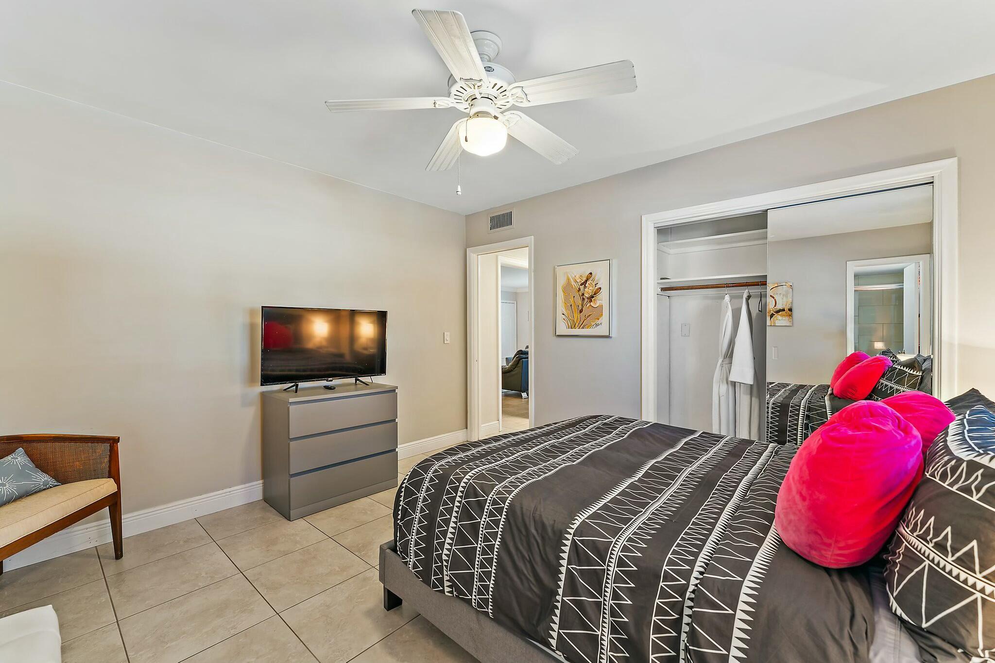 3036 Park Avenue Property Photo 14