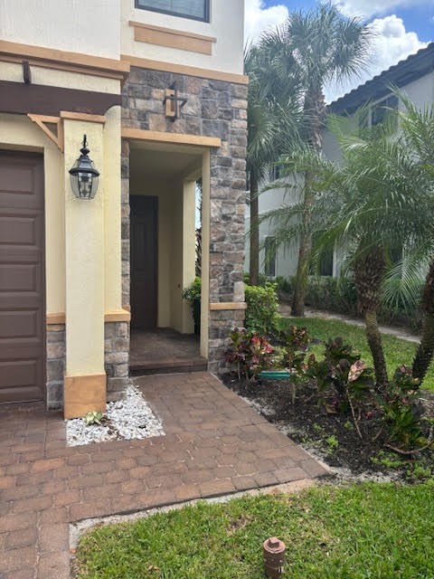 5309 Santa Maria Avenue Property Photo 3