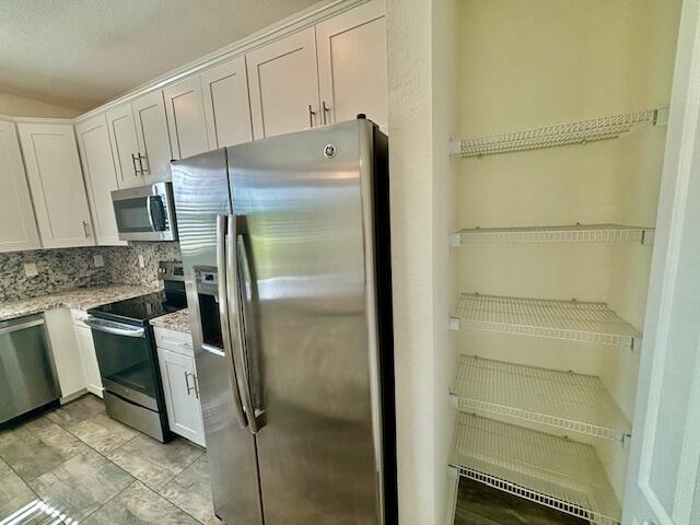 5309 Santa Maria Avenue Property Photo 9