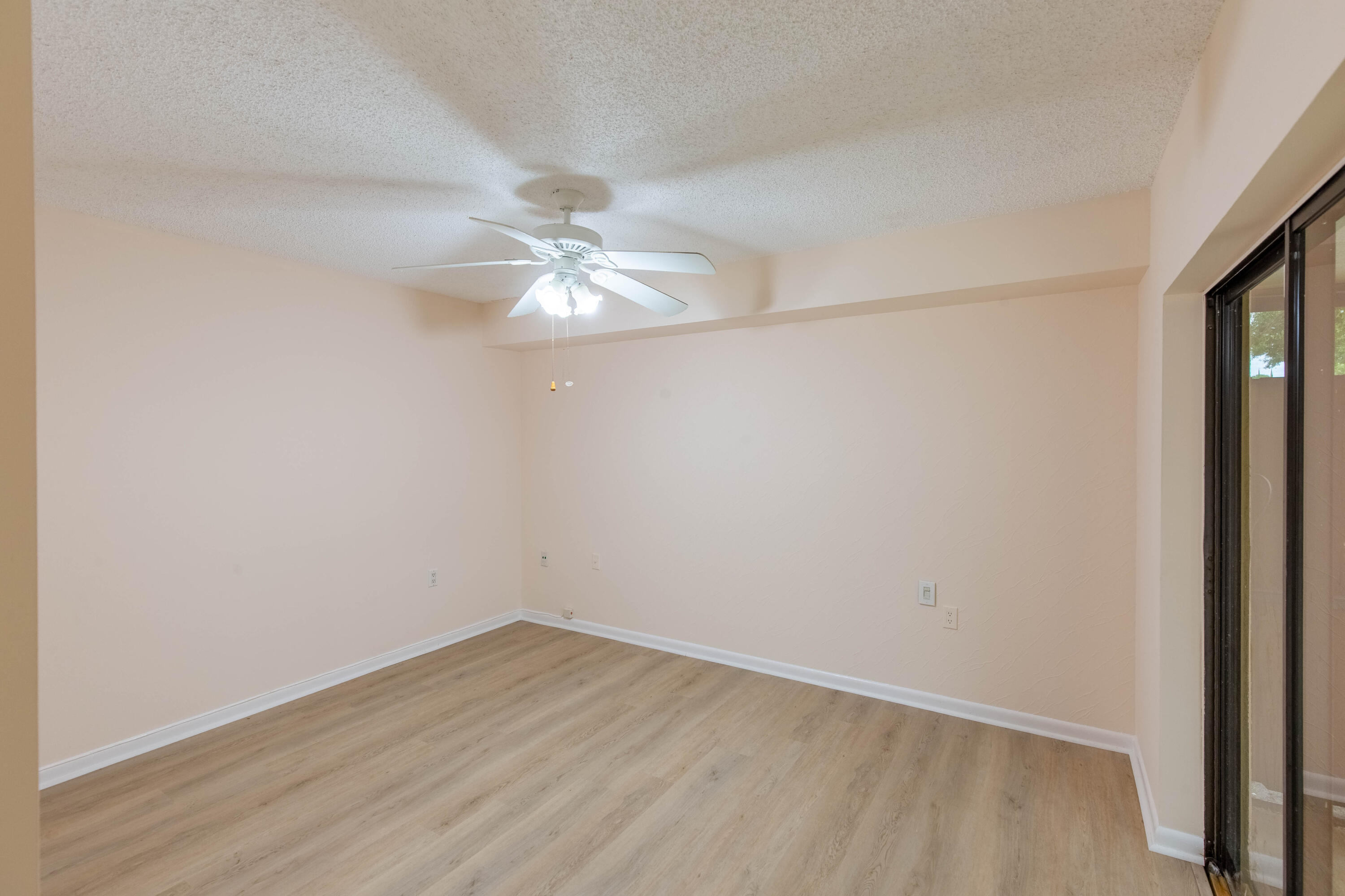 1916 19th Lane Property Photo 48