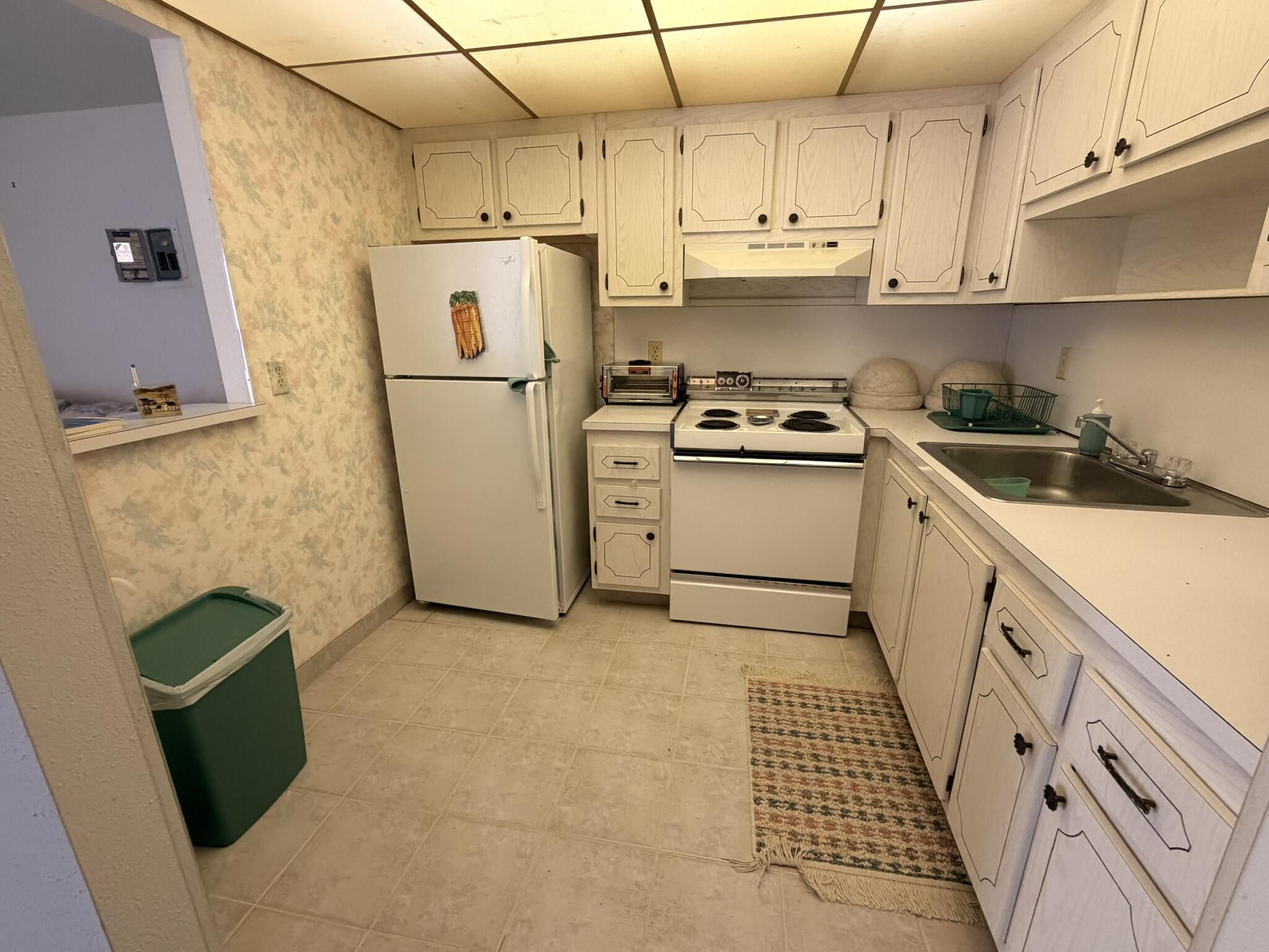 43 Valencia B Property Photo 12